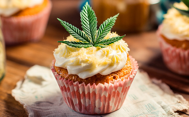 Кексы с коноплей